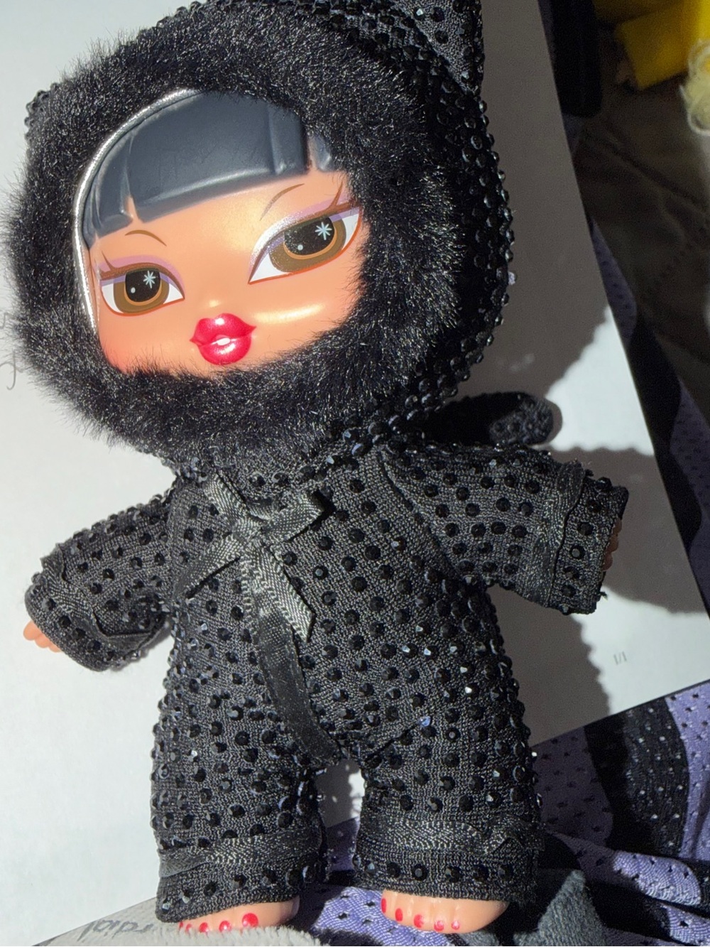 JADE BRATZ Bratzies Iconz Blind Box New RARE BLING sequins galore 😁